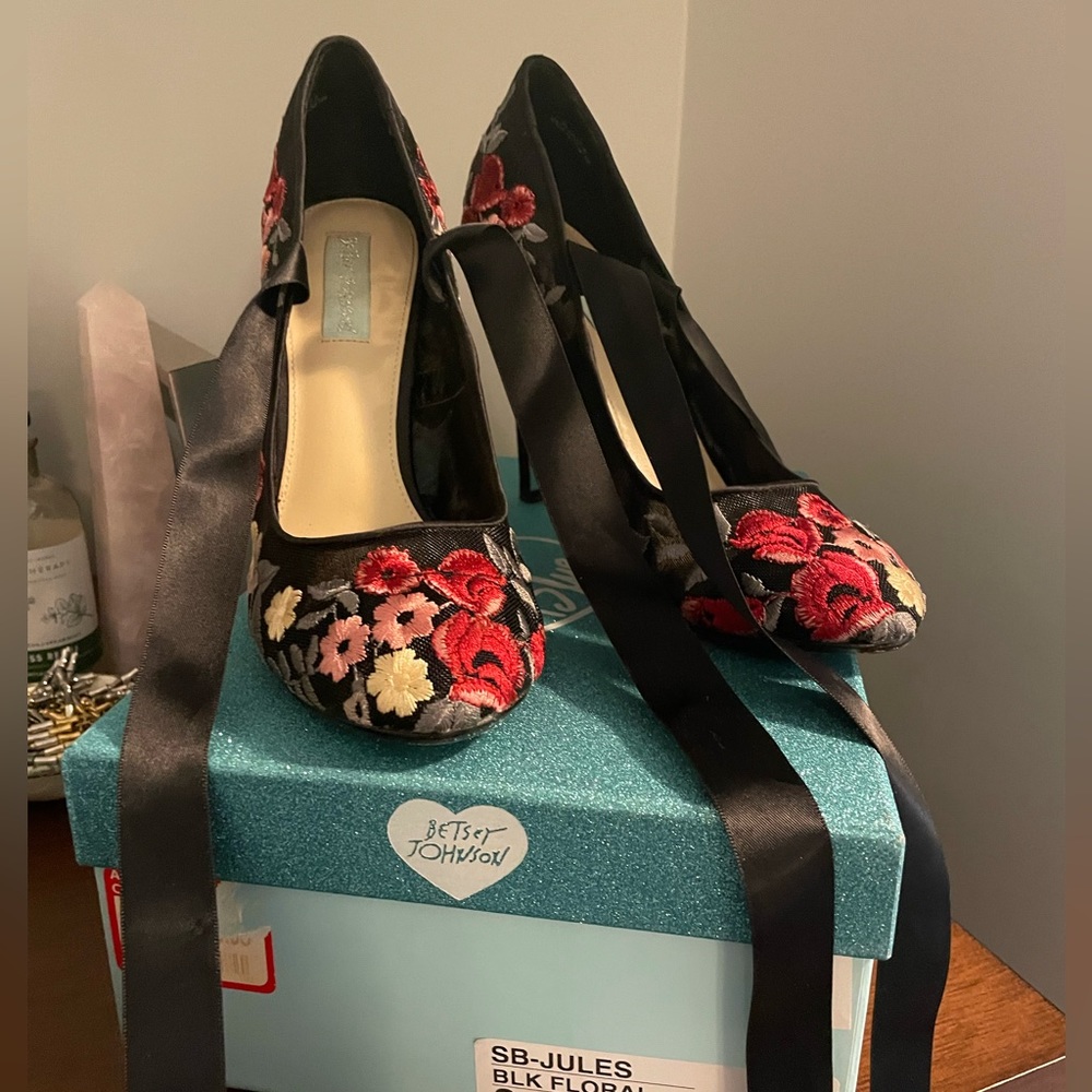 Betsey Johnson Embroidered Heels